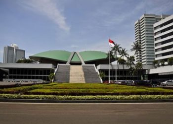 Wow! DPR Anggarkan Rp 48,8 M untuk Ganti Gorden