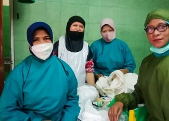 Minim Relawan, PWA NTT Terjun Langsung untuk Pemulasaran Jenazah Perempuan Pasien Covid-19