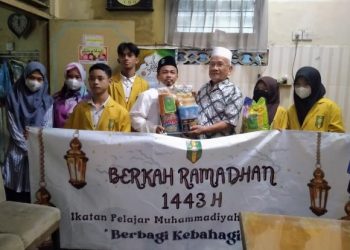Ramadhan Ceria, IPM SMP Muven Surabaya Sowan Tokoh Muhammadiyah Krembangan