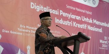 Hadapi Teknologi yang Kiat Pesat, Rektor UM Bandung Sebut 4 Kemampuan Ini Harus Dikuasai