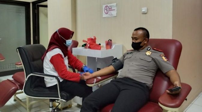 Serdik Sespimmen Polri Angkatan ke-62 Donor Darah Bantu Masyarakat