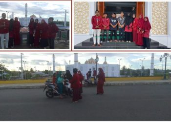 Jelang Berbuka Puasa, Kader IMM Morotai Berbagi Takjil kepada Masyarakat