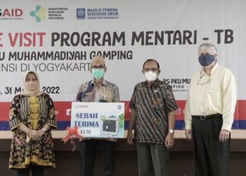 MPKU PP Muhammadiyah dan USAID Serahkan Alat Tes TCM Tuberculosis Ke RS PKU Muhammadiyah Gamping