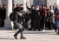 Brutal! Pasukan Zionis Israel Teror Jamaah Ramadhan di Masjid Al-Aqsha