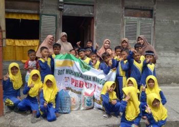SDIT Muhammadiyah Manggeng Peduli Keluarga Yatim