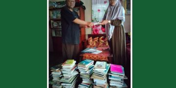 Mohammad Saleh Sitompul Infaqkan 272 Buku ke Rumah Baca Pensil Kayu