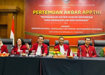 Dekan FH UMSU Hadiri Pertemuan Akbar APPTHI di Semarang