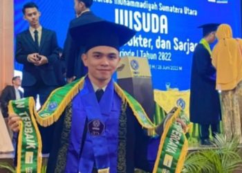Tamat 3,5 Tahun dengan IPK 3.9, Daffa dari FISIP Salah Satu Wisudawan Terbaik UMSU