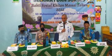Camat Sukomanunggal Apresiasi Kegiatan Sosial Khitan Gratis SD Muhammadiyah 29 Surabaya