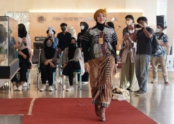 Dahlan Muda Fashion Week 2022: Perwujudan Busana Muslim Mampu Bersaing Secara Global