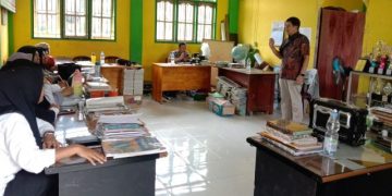 Hadirkan Pakar Biologi Unimed, MTs Muhamadiyah 20 Natal Gelar Pelatihan Pembelajaran Bermakna