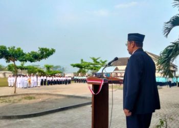 Ketua PDM Pimpin Langsung Upacara HUT Kemerdekaan RI ke-77 di MBS Tuban