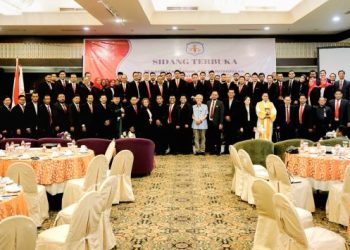 Dewan Sengketa Indonesia Ambil Sumpah 64 Mediator Bersertifikat di Medan