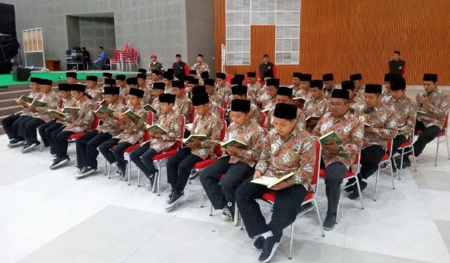 Kelompok Murottal Nahawand Pukau Ribuan Peserta Tabligh Akbar Semarak Muktamar 48