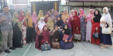 Lazismu Medan Lakukan Pentasyarufan Pembardayaan UMKM Minuman Kekinian di PRM Puri