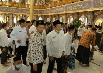 Tokoh Kharismatik Ponpes Modern Muhammadiyah Paciran KH. Ahmad Munir Wafat