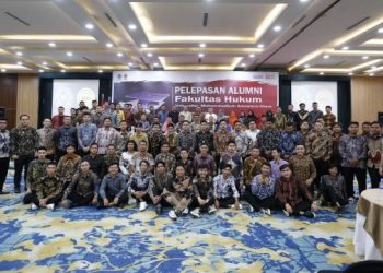 Fakultas Hukum UMSU Yudisium dan Lepas 297 Alumni
