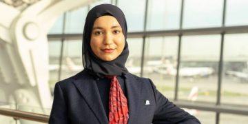 British Airways Perkenalkan Seragam Baru Awak Kabin dengan Memakai Hijab