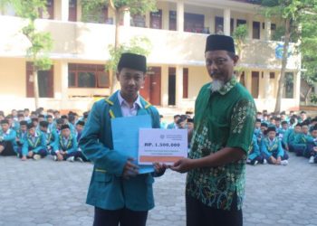 Alumni MIM Sikampuh Kroya Raih Ranking 1 Pararel di SMP MBS Bumiayu Brebes