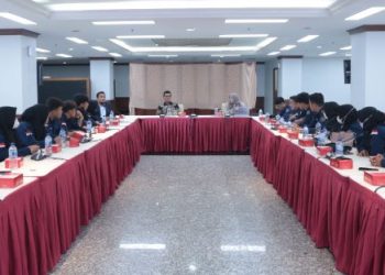 Mahasiswa Fakultas Hukum UMSU Belajar Konstitusi bersama Asli