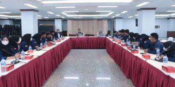 Mahasiswa Fakultas Hukum UMSU Belajar Konstitusi bersama Asli