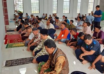 PCM Bumiayu Brebes Gelar Shalat Jum’at Perdana di Masjid Raya Muhammadiyah H Arman Thoyfuri 