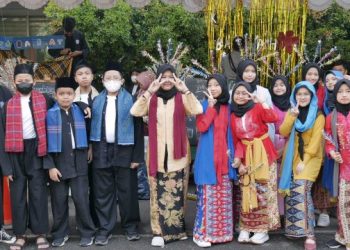 Lestarikan Budaya Indonesia, SMP Muhammadiyah 8 Bandung Gelar Kegiatan Lentera