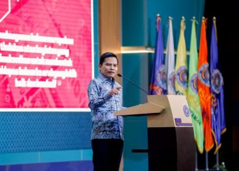 Kuliah Umum di UMSU, Sekjen MPR RI: Pembangunan Hukum Nasional Butuh Cara-cara Baru