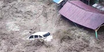 Banjir Bandang Melanda Pemandian Sungai Sembahe, 1 Unit Terbawa Arus Sungai