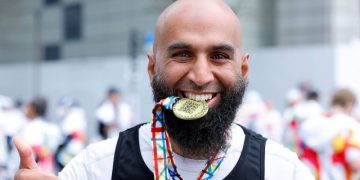 Perangi Islamofobia, Pelari Muslim ini Ikut “Boston Marathon” Sambil Berpuasa