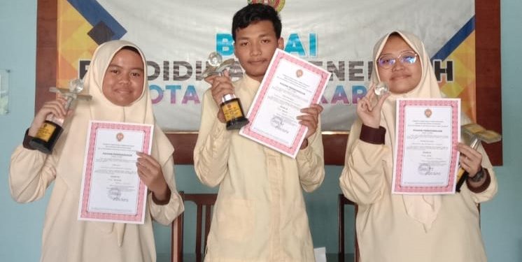 Tiga Siswa SMA MUHI Berhasil Tembus ke Olimpiade Sains Provinsi DIY