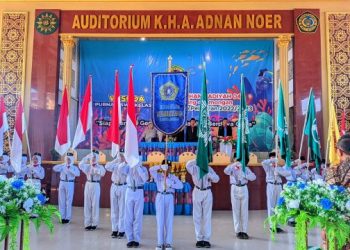 MUHIPAT Blimbing Lamongan Mewisuda 141 Siswa