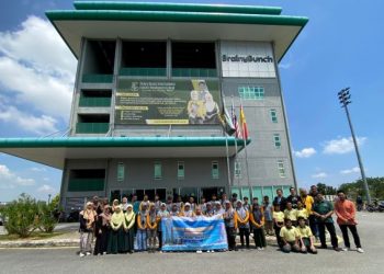 Siswa SD Muhammadiyah Temanggung Ikuti Program Studen Exchange di Malaysia dan Singapura