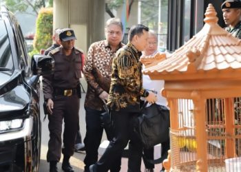 KKJ Kecam Aksi Pengancaman Jurnalis oleh ‘Pengawal’ Airlangga Hartarto di Kejagung