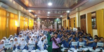Siswa SMP Muhammadiyah PK Solo Ikuti Kampanye Anti Bullying