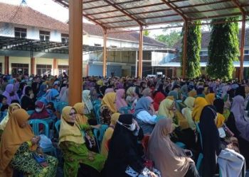 Meriahkan Muscab, Ribuan Warga Hadiri Pengajian Jum’at Kliwon PCM Bumiayu 