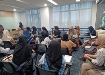 Hebat! Pendidikan Biologi UHAMKA Hadirkan Kepala Sekolah Internasional