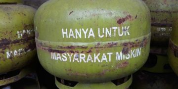 Ethics of Care: Beli LPG Pakai KTP, Era Digital Rasa Kolonial