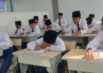 Santri SMP Muhammadiyah 3 Ponpes MBS Al Islam Bancar Ikuti Asesmen Sains Muhammadiyah