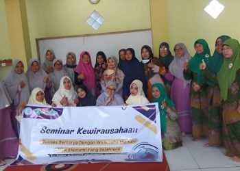 Peserta Seminar Wirausaha Aisyiyah, NA, Muslimat dan Fatayat Bikin Haru