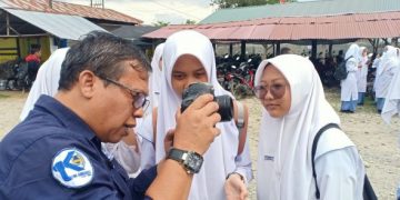 Dosen FISIP UMSU Berikan Pelatihan Fotografi di MAN II Tanjung Pura