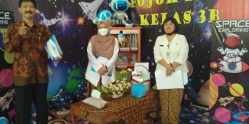 Atasi Kecanduan Smartphone, SD Muhammadiyah 1 Surakarta Gelar Lomba Pojok Baca