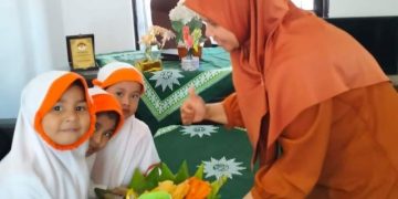 TK ABA 3 Kupang Perkenalkan Kuliner Tradisional Khas NTT Sejak Dini