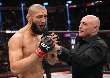 Petarung UFC Khamzat Chimaev Lontarkan Pernyataan Emosional tentang Anak-anak yang Tewas di Gaza