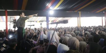 Nidji Ajak Ribuan Mahasiswa Bernyanyi: Kau dan UMSU Selalu untuk Selamanya