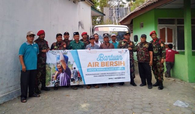 Perkuat Persaudaraan Cabang Muhammadiyah, PCM Jetis Salurkan Bantuan Air Bersih ke PCM Dlingo Bantu