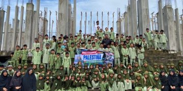 Jumat Berkah SDIT Muhammadiyah Manggeng Galang Donasi Kemanusian untuk Palestina