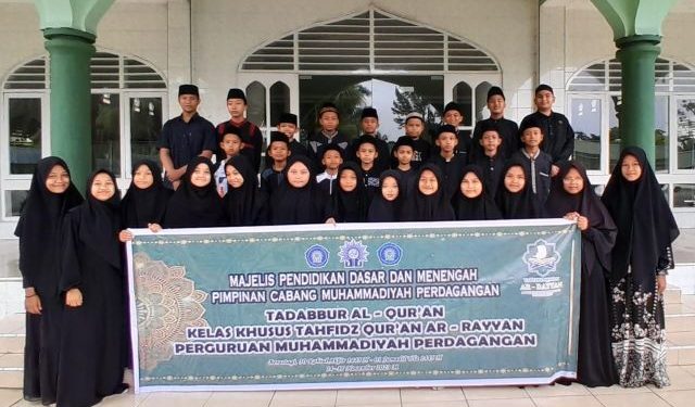 Perguruan Muhammadiyah Perdagangan Tadabbur Al-Qur’an di Berastagi