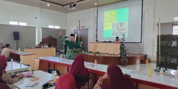 Dr Suyanto: Bersyukurlah Menjadi Guru Muhammadiyah