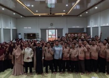 SDM 1 Solo Gelar Baitul Arqam untuk Mantapkan Metode Al Husna